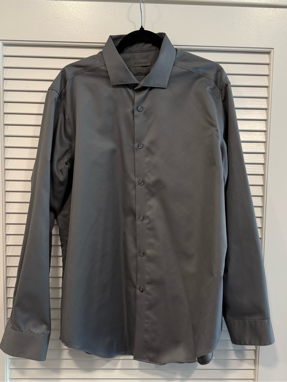 Calvin Klein Men's Charcoal Gray Button-Down Dress Shirt
